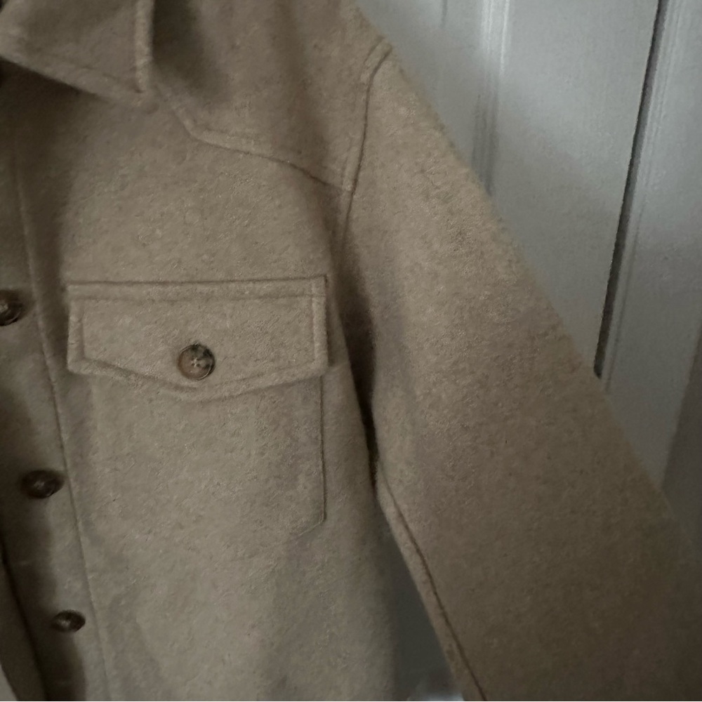 Tan Shacket - Picture 4 of 10